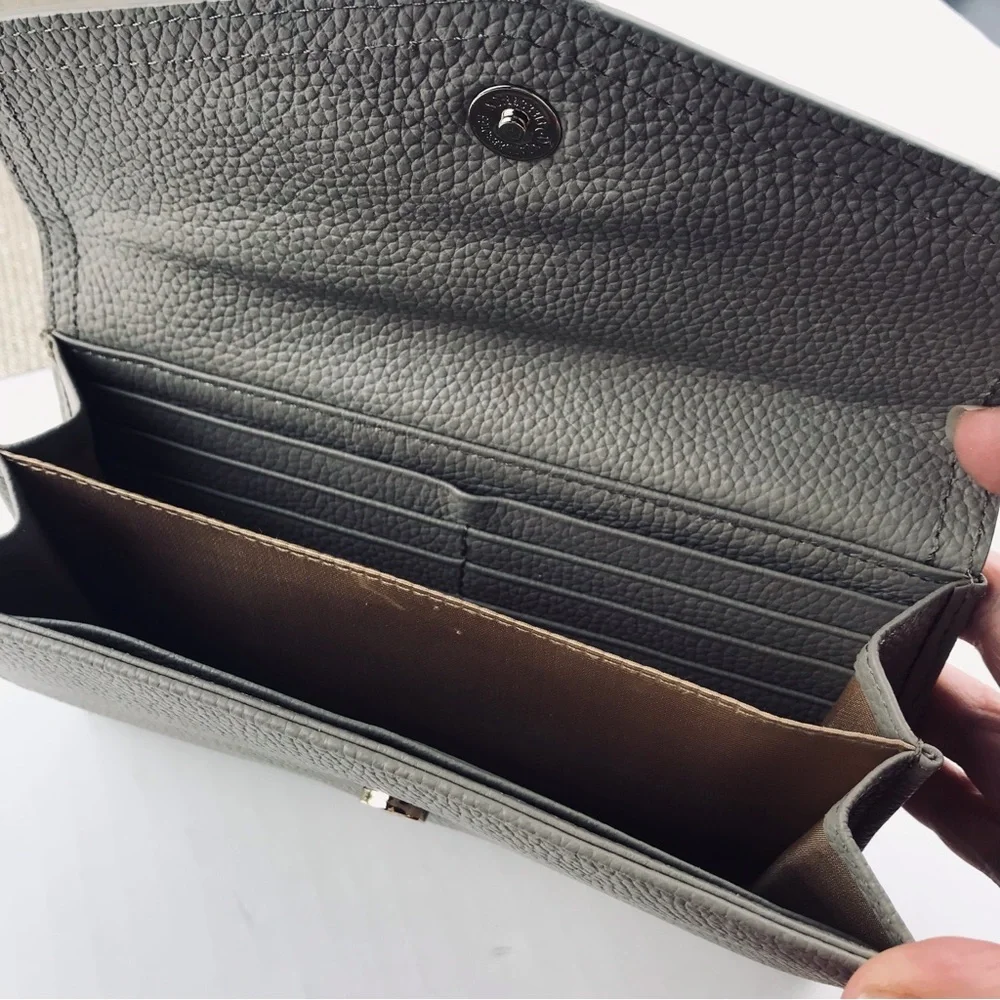 Ora Delphine- Taupe Color Wallet - Picture 8 of 13